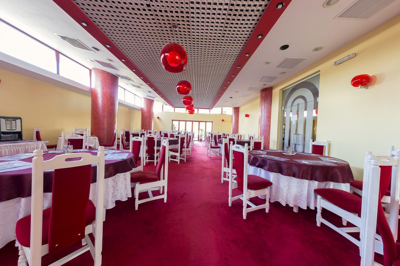 Hotel Parc Alba Iulia Zewnętrze zdjęcie